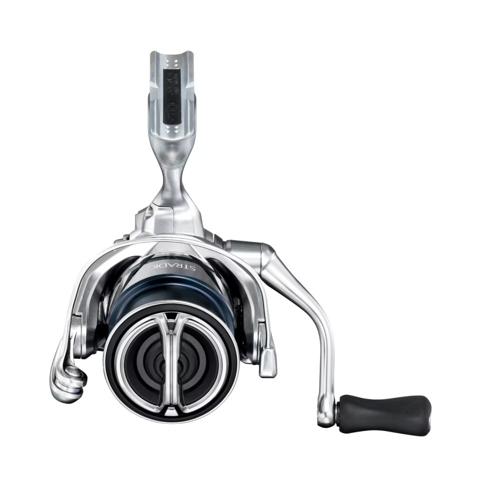 シマノ 2023 ストラディック釣りリールスピニングリール  - Shimano Reel Stradic のレビューと価格